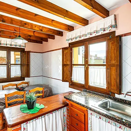 Casa Sabina, Zona De Playa Y Montana 利亚内斯