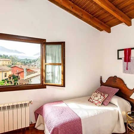 Casa Sabina, Zona De Playa Y Montana 利亚内斯