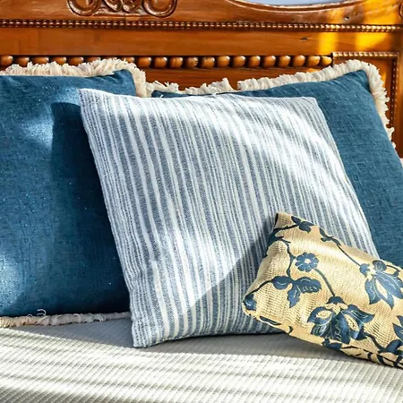 Casa Sabina, Zona De Playa Y Montana Feriehus *